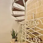 Myn Zondadari * Rabat